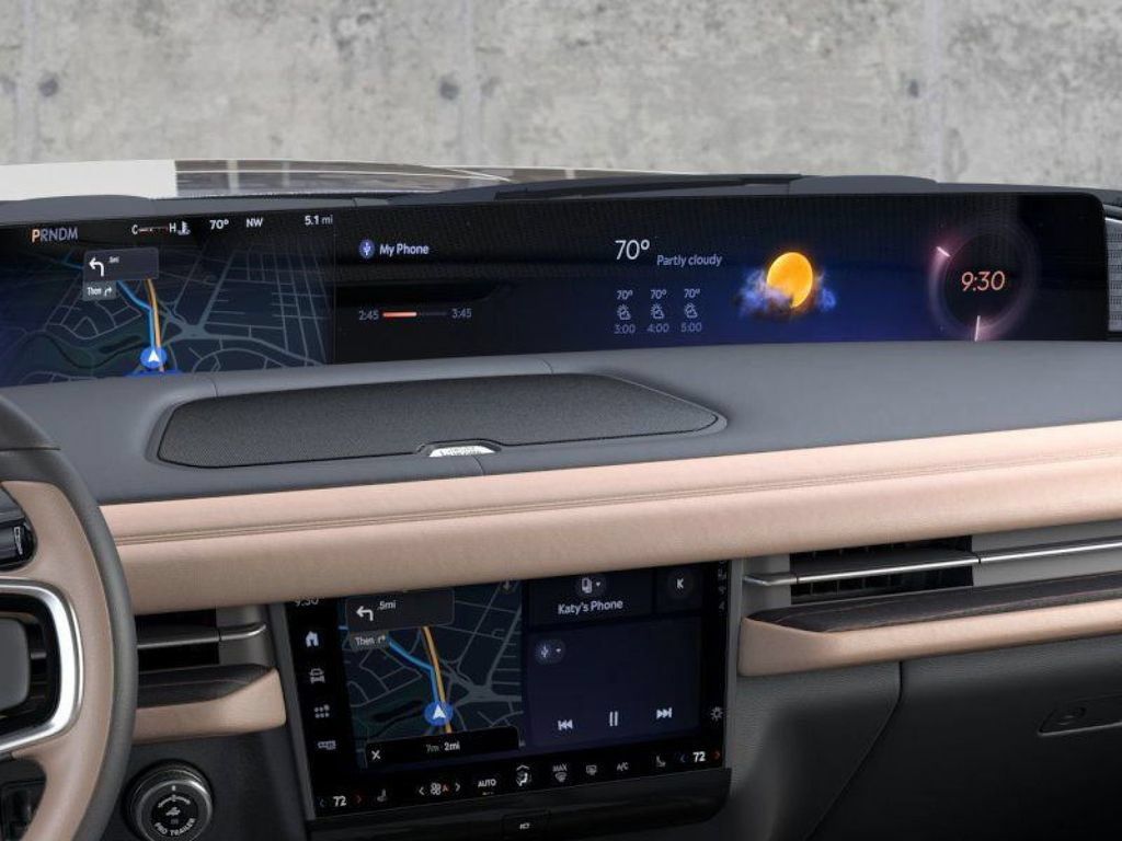New 2025 Lincoln Navigator Black Label AWD/4WD image 14