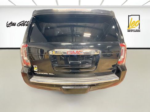 Used 2019 GMC Yukon XL Denali image 6