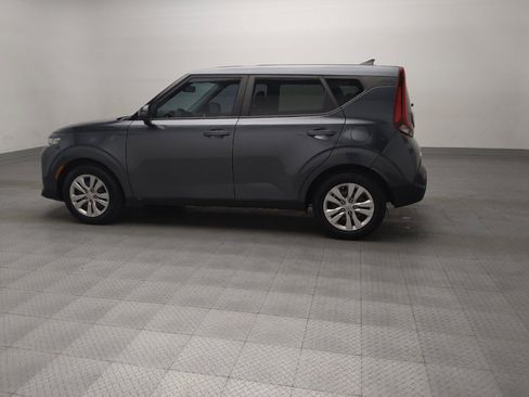 Used 2020 Kia Soul LX image 3