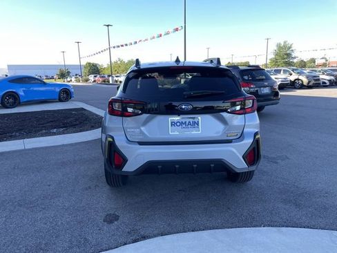 Used 2025 Subaru Crosstrek 2.5i Sport AWD/4WD image 4