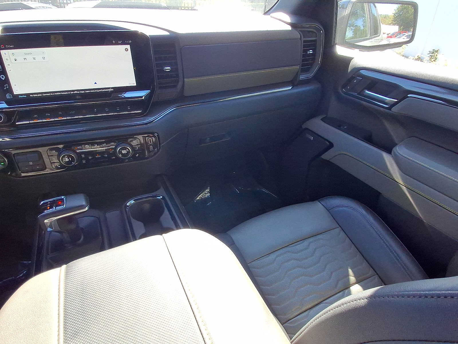 Used 2025 Chevrolet Silverado 1500 ZR2 w/ Technology Package AWD/4WD image 11