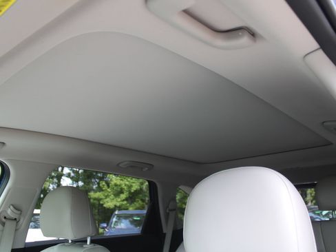 Certified 2022 Kia Sorento SX FWD image 59
