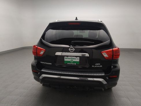 Used 2019 Nissan Pathfinder Platinum image 7