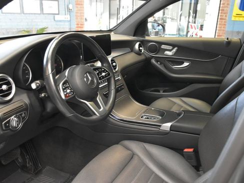 Used 2021 Mercedes-Benz GLC 300 4MATIC Coupe image 19