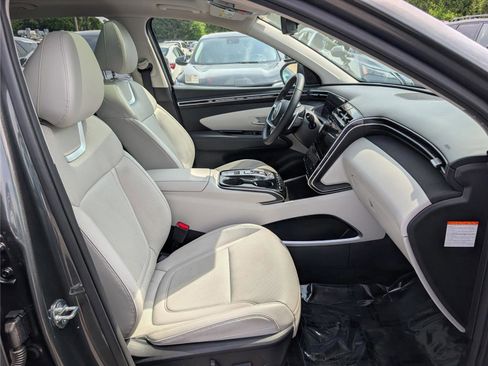 Used 2024 Hyundai Tucson Limited AWD/4WD image 12