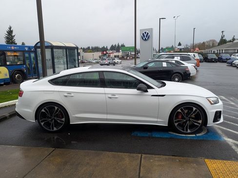 Used 2023 Audi S5 Prestige w/ Prestige Package image 6