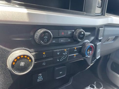 Used 2025 Ford F250 XLT AWD/4WD image 18
