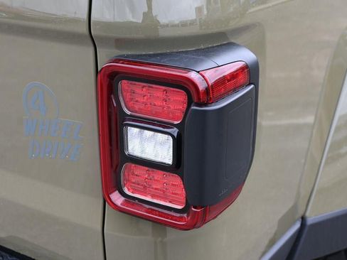 New 2026 Jeep Gladiator Willys image 19