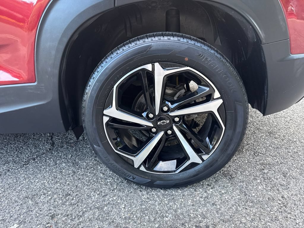 Used 2022 Chevrolet TrailBlazer RS AWD/4WD image 29