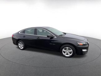 Used 2024 Chevrolet Malibu LT video 2
