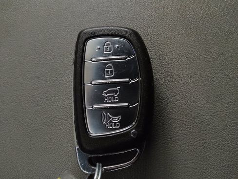 Used 2021 Hyundai Tucson Value FWD image 32