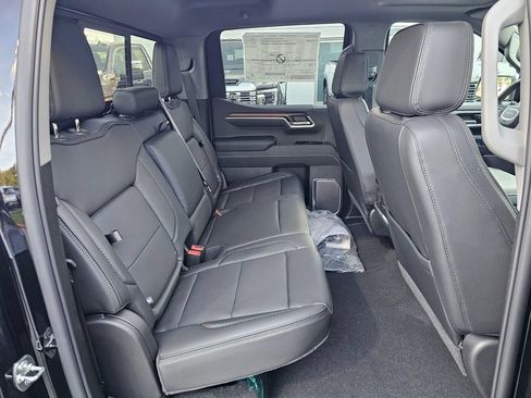 Used 2026 GMC Sierra 1500 Denali AWD/4WD image 12
