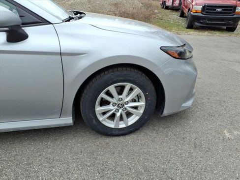 Certified 2025 Toyota Camry LE image 11