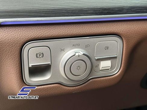 Used 2024 Mercedes-Benz GLE 350 4MATIC image 23