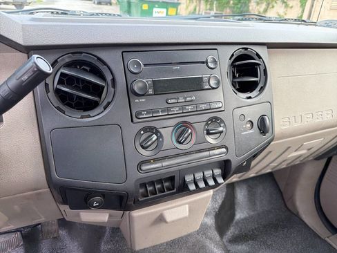 Used 2008 Ford F350 2WD Regular Cab Super Duty image 19