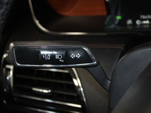 Used 2020 Lincoln Navigator Reserve image 40