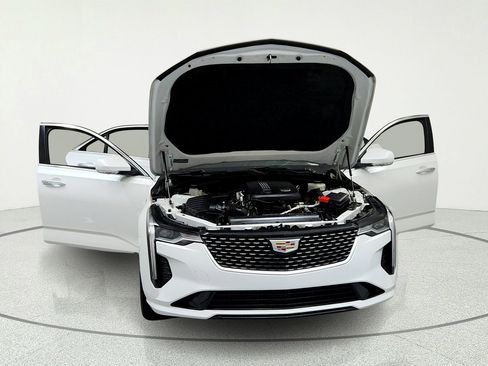 Certified 2023 Cadillac CT4 Luxury w/ Sun And Sound Package AWD/4WD image 15