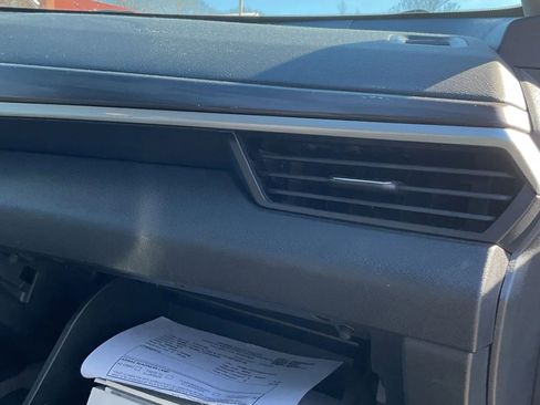 Used 2024 Nissan Altima 2.5 SV image 23