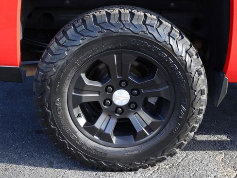 Used 2016 Chevrolet Silverado 1500 LT w/ All Star Edition AWD/4WD image 6
