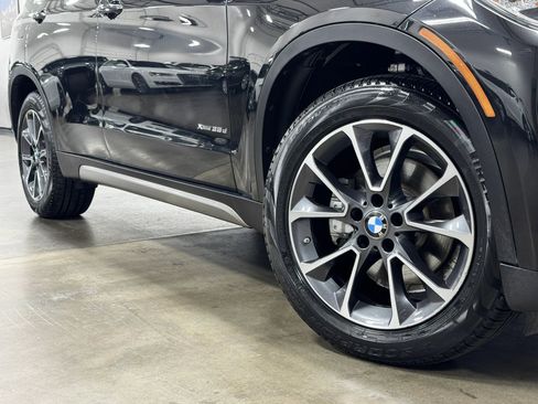 Used 2018 BMW X5 xDrive35d w/ M Sport Package image 25
