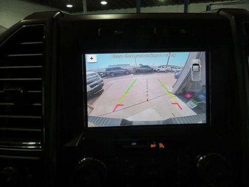 Used 2018 Ford F150 XLT w/ Equipment Group 302A Luxury image 40