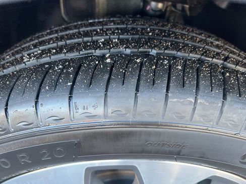 Certified 2022 Kia Telluride EX w/ EX Premium Package image 47