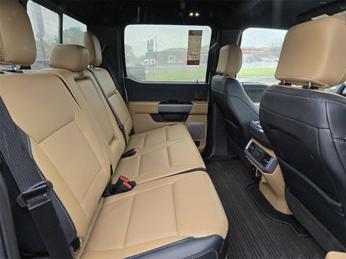 Used 2023 Ford F150 Lariat w/ Equipment Group 502A High image 21