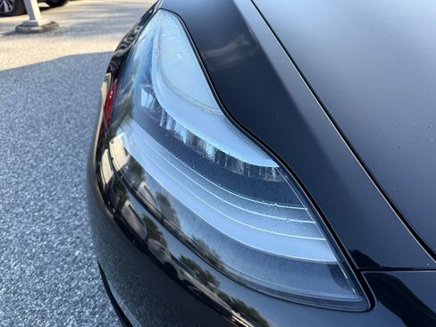 Used 2018 Tesla Model 3 RWD image 4