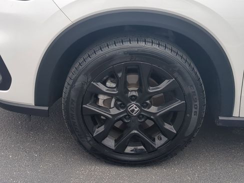 Used 2024 Honda HR-V Sport image 13