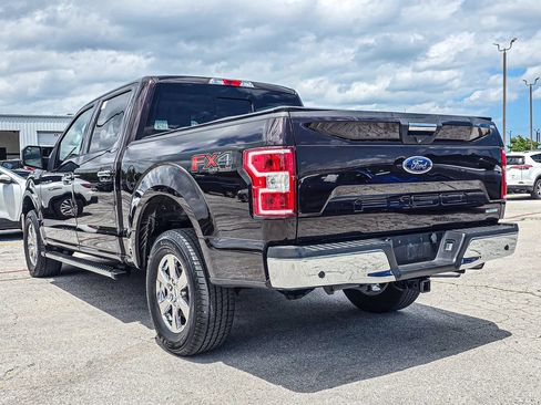 Used 2018 Ford F150 XLT w/ Equipment Group 302A Luxury AWD/4WD image 4