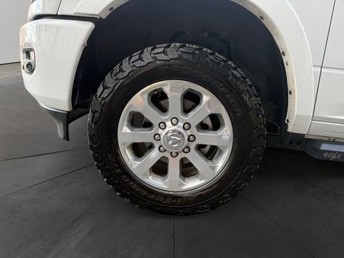Used 2022 RAM 2500 Laramie AWD/4WD image 9