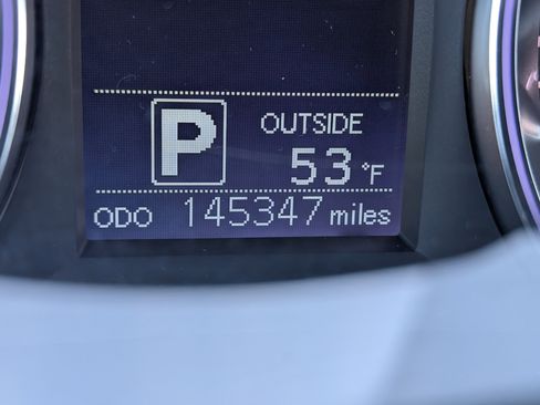 Used 2014 Toyota Highlander LE image 11