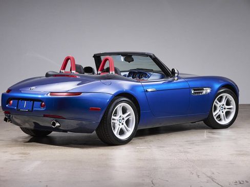 Used 2002 BMW Z8 image 24