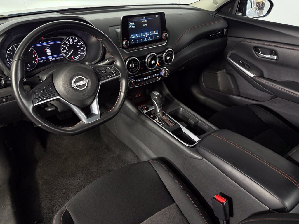 Used 2025 Nissan Sentra SR FWD image 12