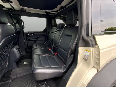 Certified 2025 Ford Bronco Badlands AWD/4WD image 20