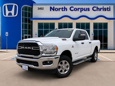Used 2024 RAM 2500 Big Horn w/ Off Road Package AWD/4WD image 1