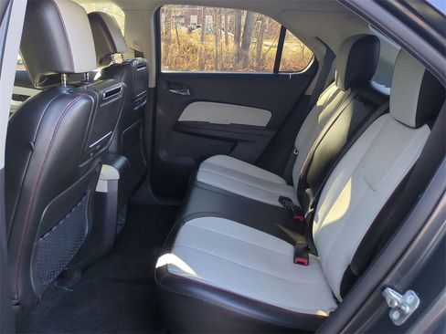 Used 2010 Chevrolet Equinox LTZ image 25