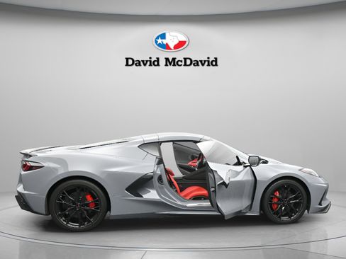 Used 2025 Chevrolet Corvette Stingray Preferred Cpe w/ Stealth Interior Trim Package RWD image 41