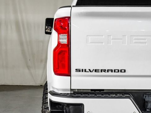 Used 2024 Chevrolet Silverado 2500 LT w/ Z71 Sport Edition AWD/4WD image 42