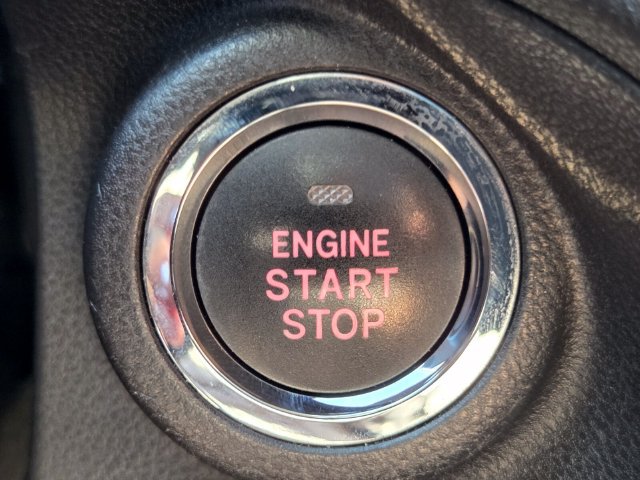Used 2022 Subaru Ascent Limited w/ Technology Package AWD/4WD image 30