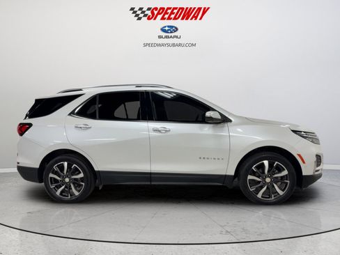 Used 2022 Chevrolet Equinox Premier image 11