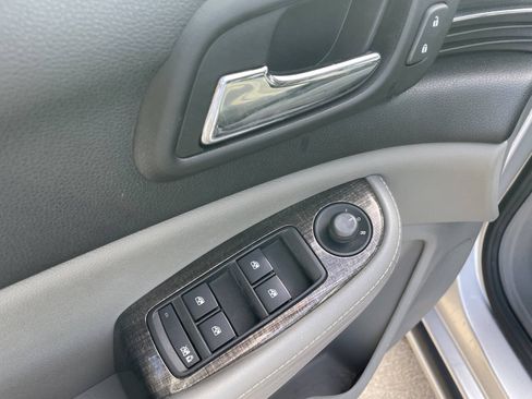 Used 2014 Chevrolet Malibu LT FWD image 12