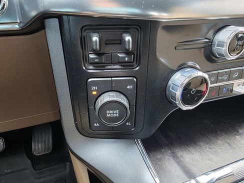 Used 2023 Ford F150 Lariat w/ Equipment Group 502A High image 13