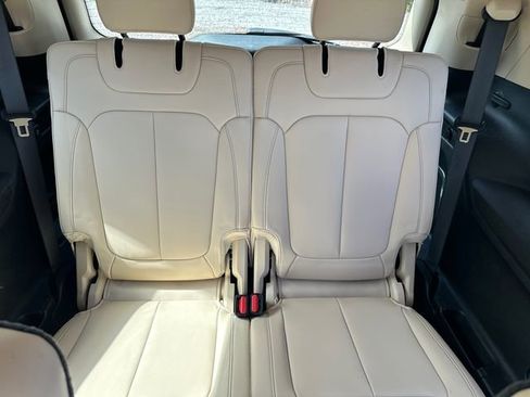 Used 2021 Jeep Grand Cherokee L Limited image 20