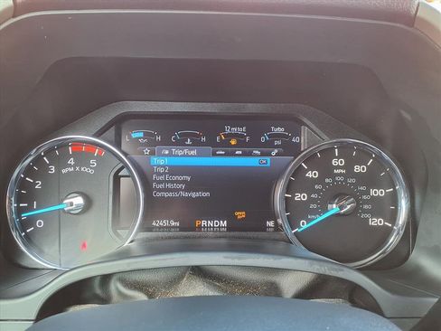 Used 2022 Ford F250 Lariat w/ Black Appearance Package image 39