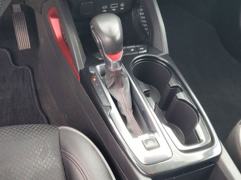 Used 2023 Chevrolet TrailBlazer RS image 27