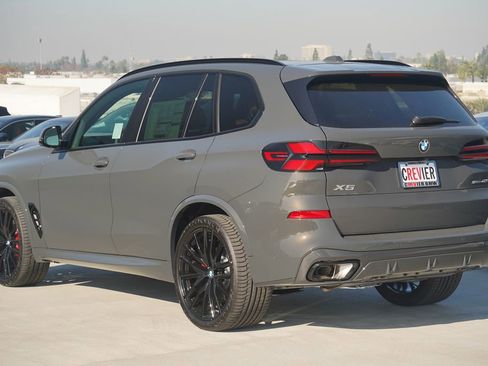 New 2026 BMW X5 sDrive40i w/ Executive Package image 7