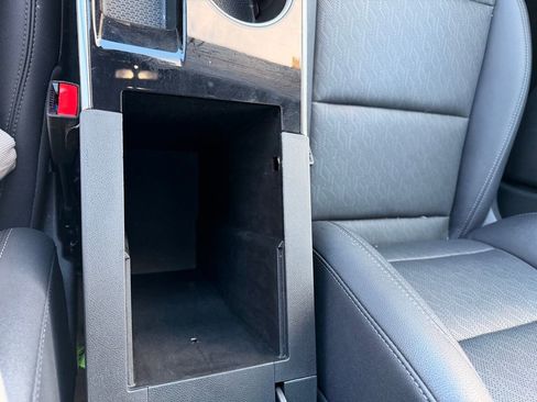 Used 2025 Chevrolet Equinox LT w/ Convenience Package II image 21