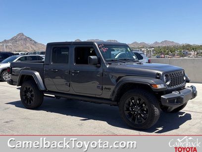 Used 2025 Jeep Gladiator Sport