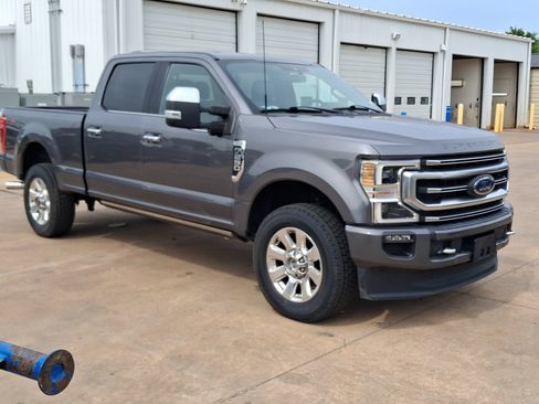 Used 2021 Ford F250 Platinum AWD/4WD image 7
